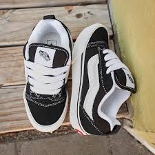 CHAUSSURE VANS